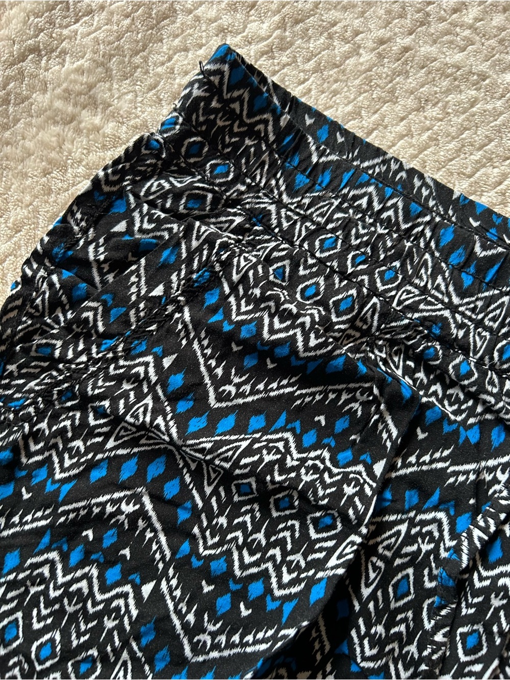 Black, White & Blue Geometric Print Pants